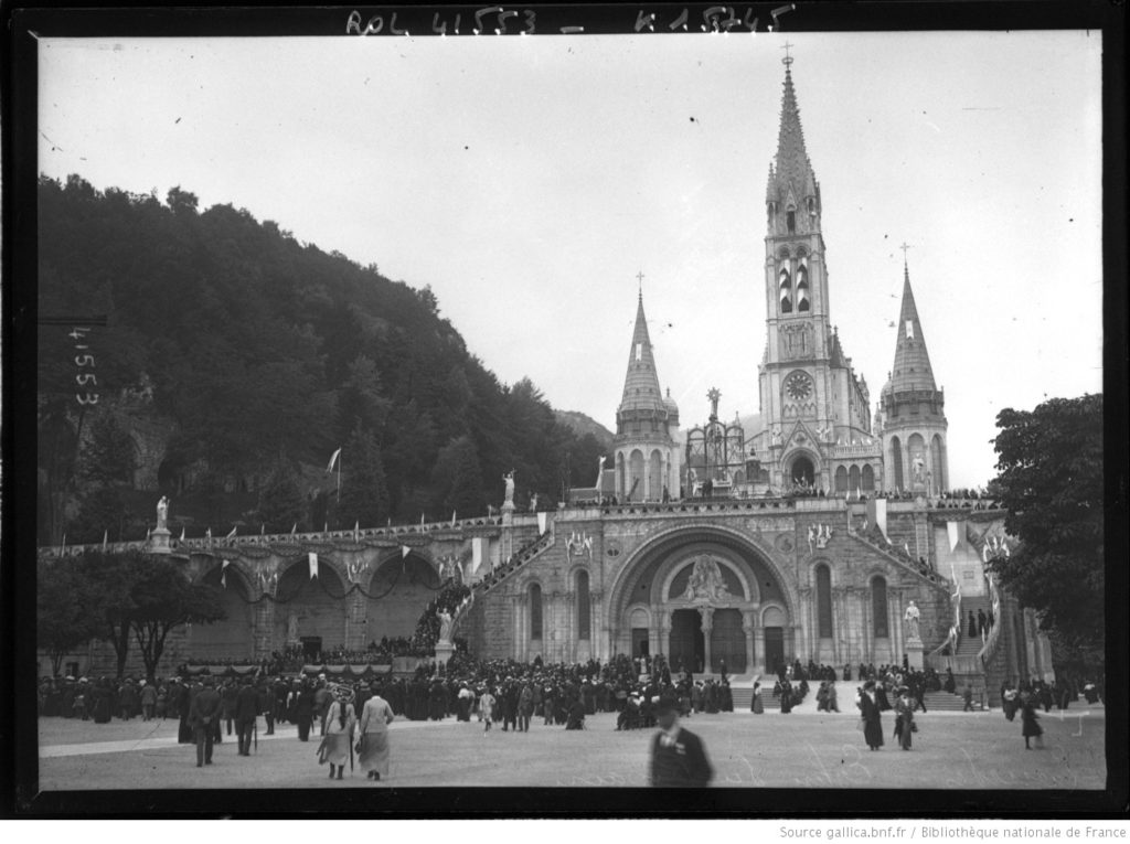 Lourdes, église du Rosaire